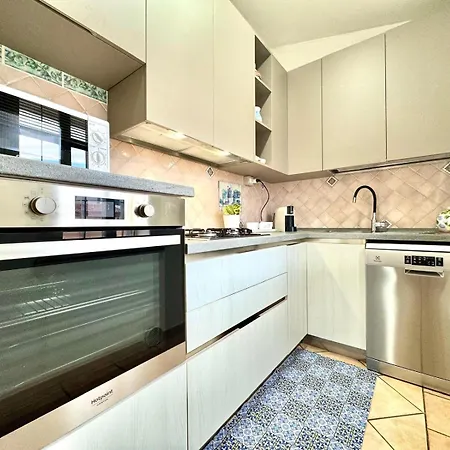 Mavi * バリ・サルド